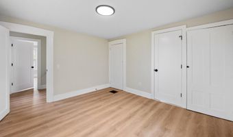 50 14th St, Bangor, ME 04401