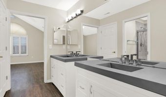 7362 Lake Lakota Pl 25, Indianapolis, IN 46217