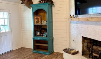 124 Sara Dr, Brandon, MS 39042