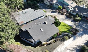 1389 GLENWOOD Dr, Brookings, OR 97415