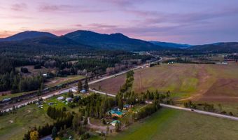 114 Bayview Rd, Athol, ID 83801