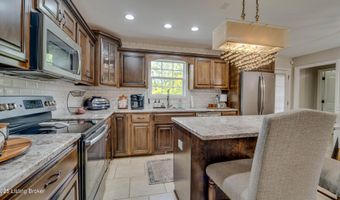 116 N Howard St, Bardstown, KY 40004