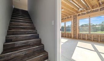 421 Beavertail Rd, Ash Grove, MO 65604