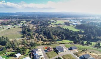 649 SPYGLASS Dr, Bandon, OR 97411