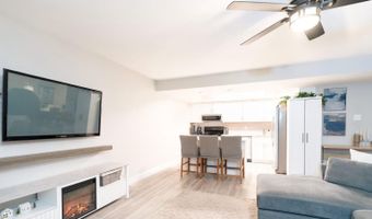 42 CAVENDISH Dr 42, Ambler, PA 19002