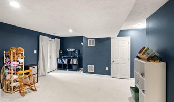43273 CLEARNIGHT Ter, Ashburn, VA 20147