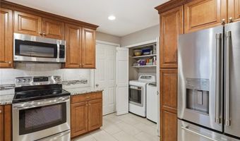 19 Mount Hygeia Rd, Foster, RI 02825