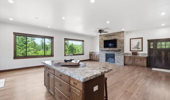 216 Mara Mdws, Athol, ID 83801