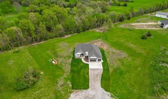 12749 NE Cherokee Dr, Adrian, MO 64720