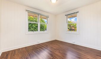 101 Kawananakoa Pl, Honolulu, HI 96817