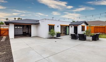 2146 Foster St, Oceanside, CA 92054