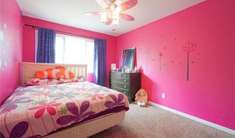 1104 Netherton Ct, Amherst, NY 14051