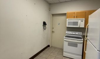 25463 N Main St, Altha, FL 32421