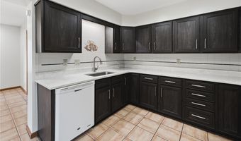 2260 Englewood Ave, Akron, OH 44312