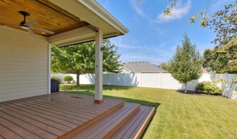 1018 Falcon Dr SE, Altoona, IA 50009