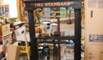 802 N Jefferson St, Ava, MO 65608