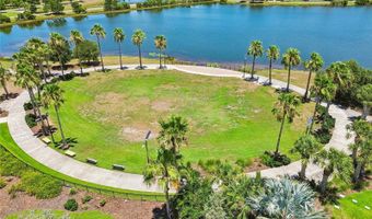 7223 HOURGLASS Dr, Apollo Beach, FL 33572