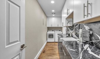 2296 Oak Ridge Dr, Carson City, NV 89703
