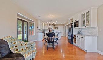 17962 Coyote Ln, Anderson, CA 96007