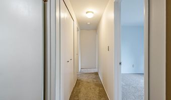 2240 Steeplechase Dr, Ann Arbor, MI 48103