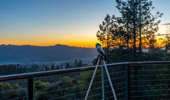 568 Sunset Dr, Angwin, CA 94508