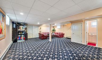133 Wentworth Ave, Albertson, NY 11507