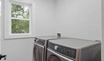 1424 AZALEA Dr, Auburn, AL 36830