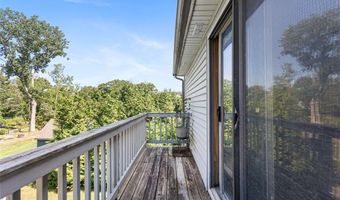 8 Ashley Dr, Lincoln, RI 02865