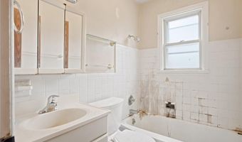 9535 Mackenzie Rd, Affton, MO 63123