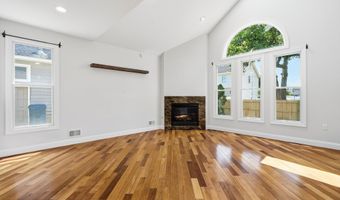 646 Compass Ave, Beachwood, NJ 08722