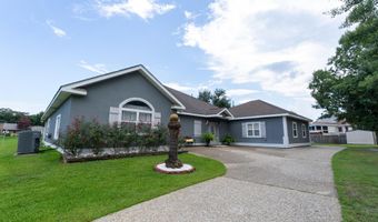701 S Hill Ct, Biloxi, MS 39532