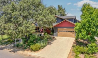 1070 Suzanne Dr, Angels Camp, CA 95222