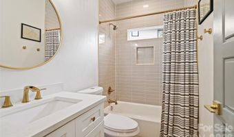 1900 Arnold Dr, Charlotte, NC 28205