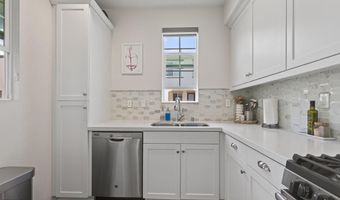 162 Sawbuck St, Camarillo, CA 93010