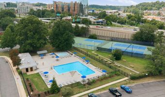 1225 MARTHA CUSTIS Dr 717, Alexandria, VA 22302