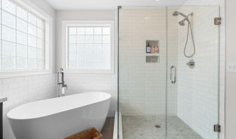 1773 Town Home Dr, Apex, NC 27502