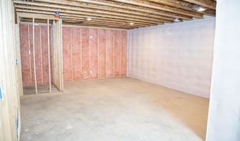 6355 Pawnee, Asbury, IA 52002