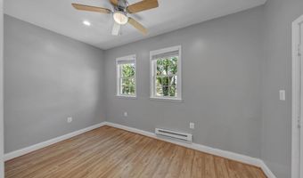 1614 R St SE, Washington, DC 20020