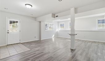 5753 OAK GROVE Dr, Acworth, GA 30102