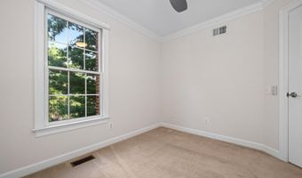 4689 KIRKPATRICK Ln, Alexandria, VA 22311