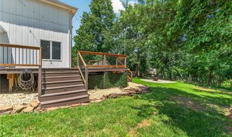 47 Stonehenge Dr, Bentonville, AR 72712