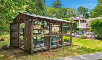 226 Tourtellot Hill Rd, Glocester, RI 02814
