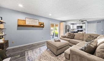 44 Ashton Dr, Ashville, OH 43103