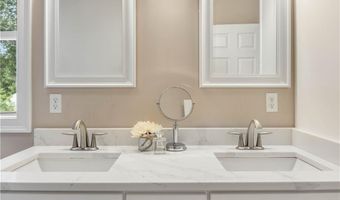 500 Sachem Rd, North Kingstown, RI 02852