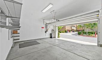 5515 Palm Dr, Hawthorne, CA 90250