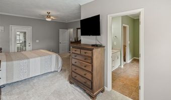 100 Windsor Dr, Alton, IL 62002