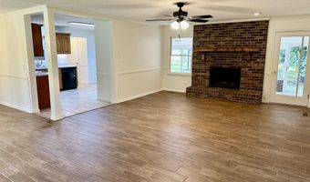 78 Vickie Ln, Albertville, AL 35950