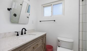 4009 Genine Dr, Oceanside, CA 92056
