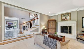3300 Kuliga Park Dr, Cincinnati, OH 45248