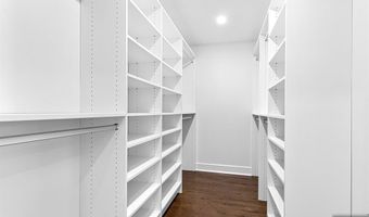 309 Clinton Ave, Bergenfield, NJ 07621